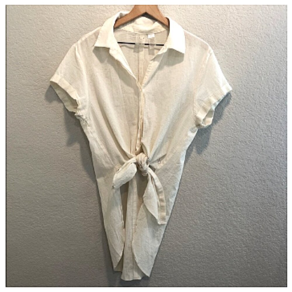 Calia by Carrie Underwood Cream Button Down Tie Front Top Size Medium Cotton